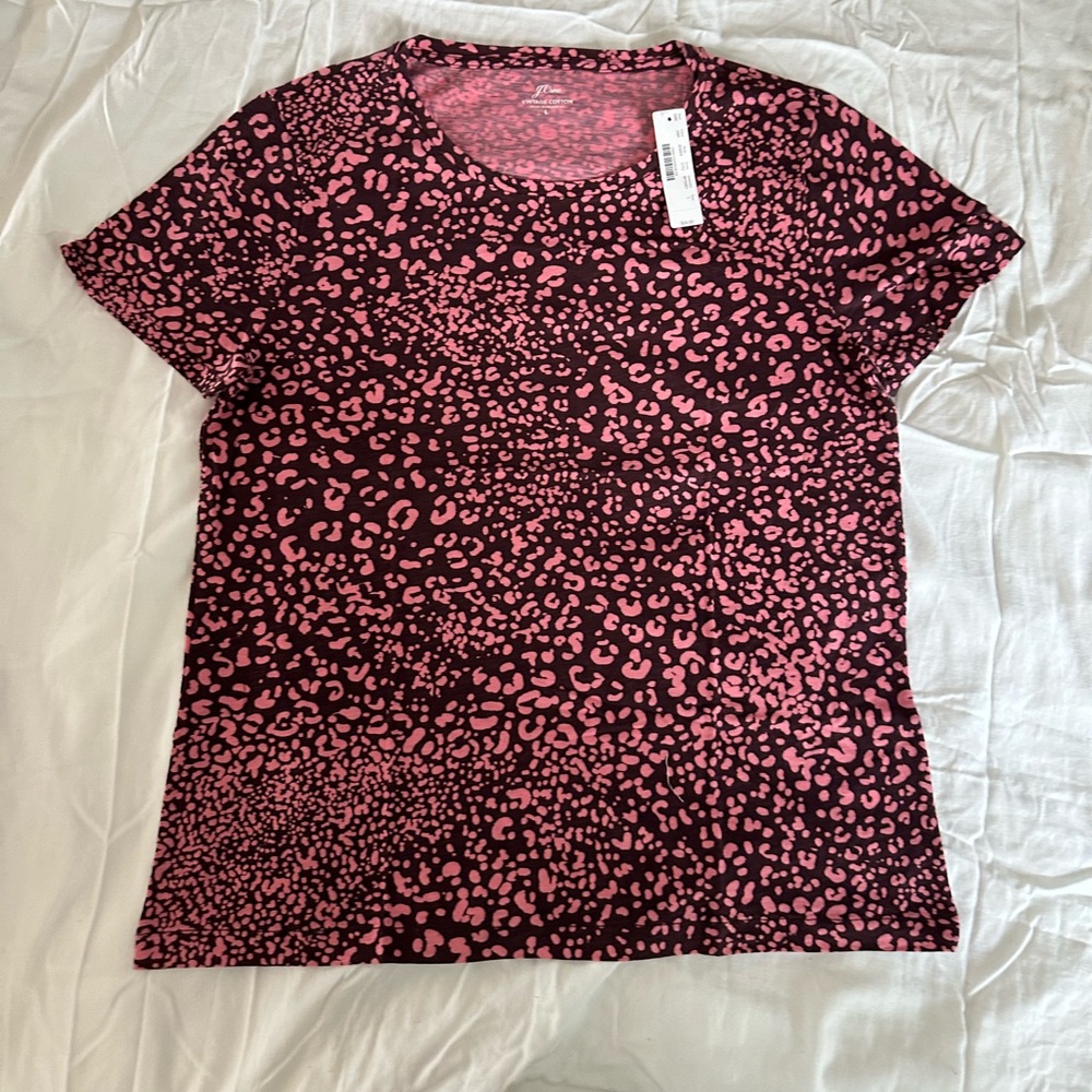 J Crew Women's Pink Leopard Vintage Cotton Tee Large NWT. AG024